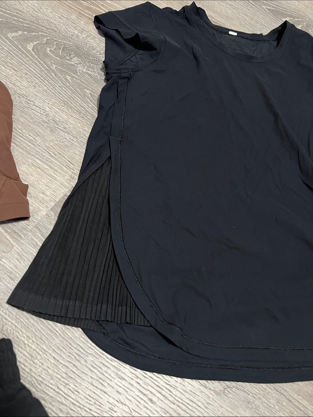 Lululemon bundle - Picture 3 of 4